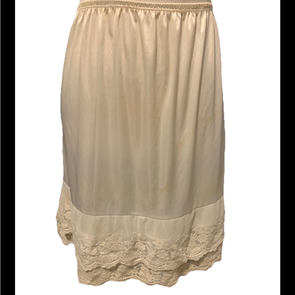 Vintage Lace Trim Half Slip by Melodiy Medium Cream